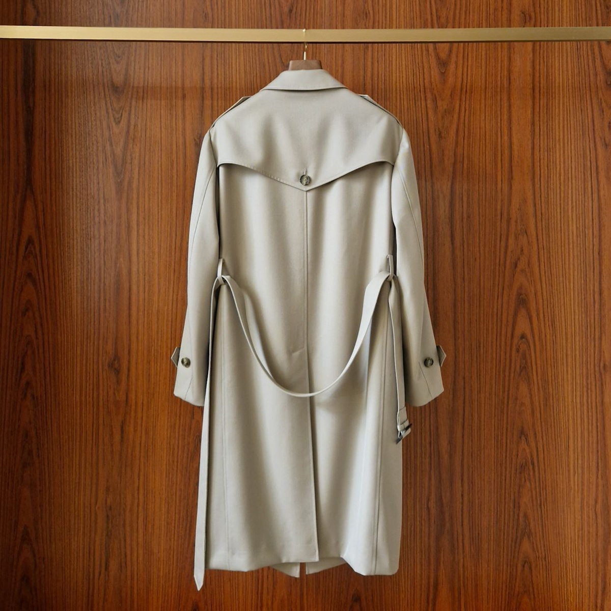 Плащ и коверта от Drapers в весе 440 грамм в светло-бежевом цвете