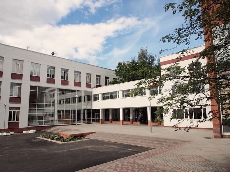 Гимназия г. Троицка 