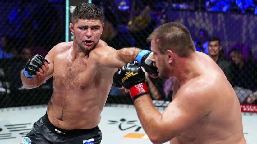     Бойцы PFL Олег Попов и Александр Романов  PFL MMA / Cooper Neill