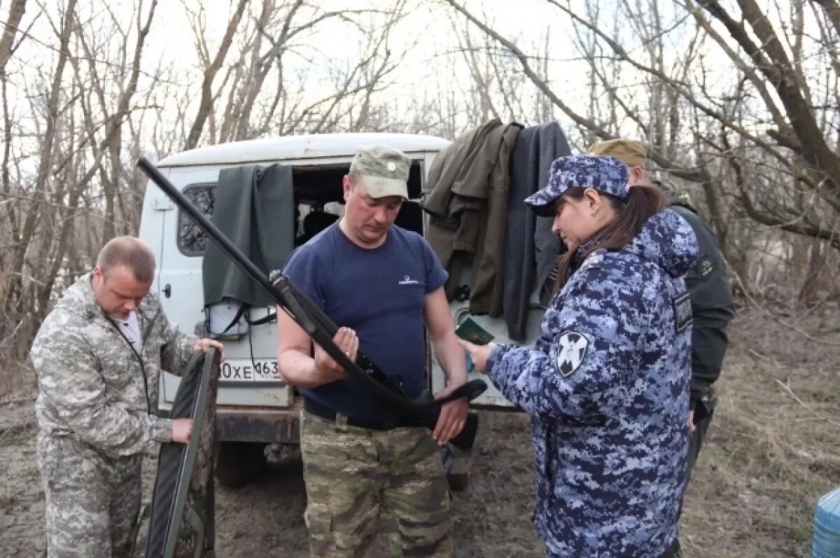    Самарские росгвардейцы призывают охотников быть внимательными к оружию