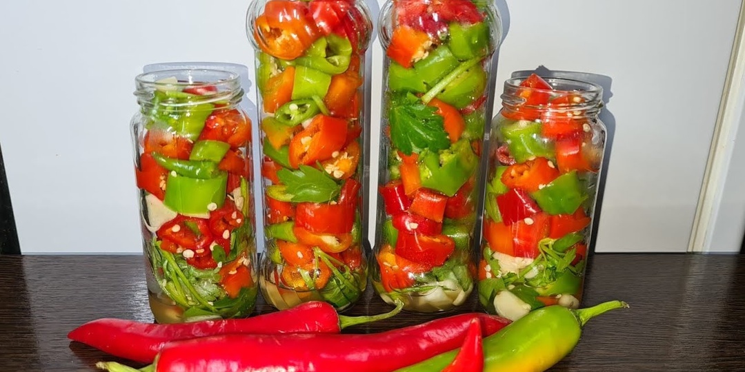 Маринованный острый перец на зиму, который всегда получается