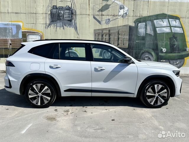 В РФ открылся приём заказов на новый кроссовер Renault. Источник иллюстрации - avito.ru