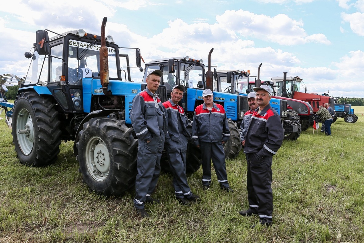 Механизаторы