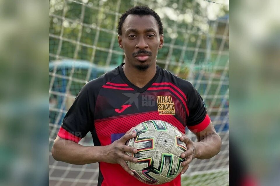 Родители Франсуа приехали в Екатеринбург после известия о гибели парня. Фото: читатель КП