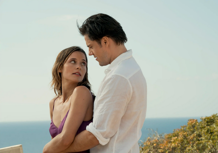 Листайте кадры.