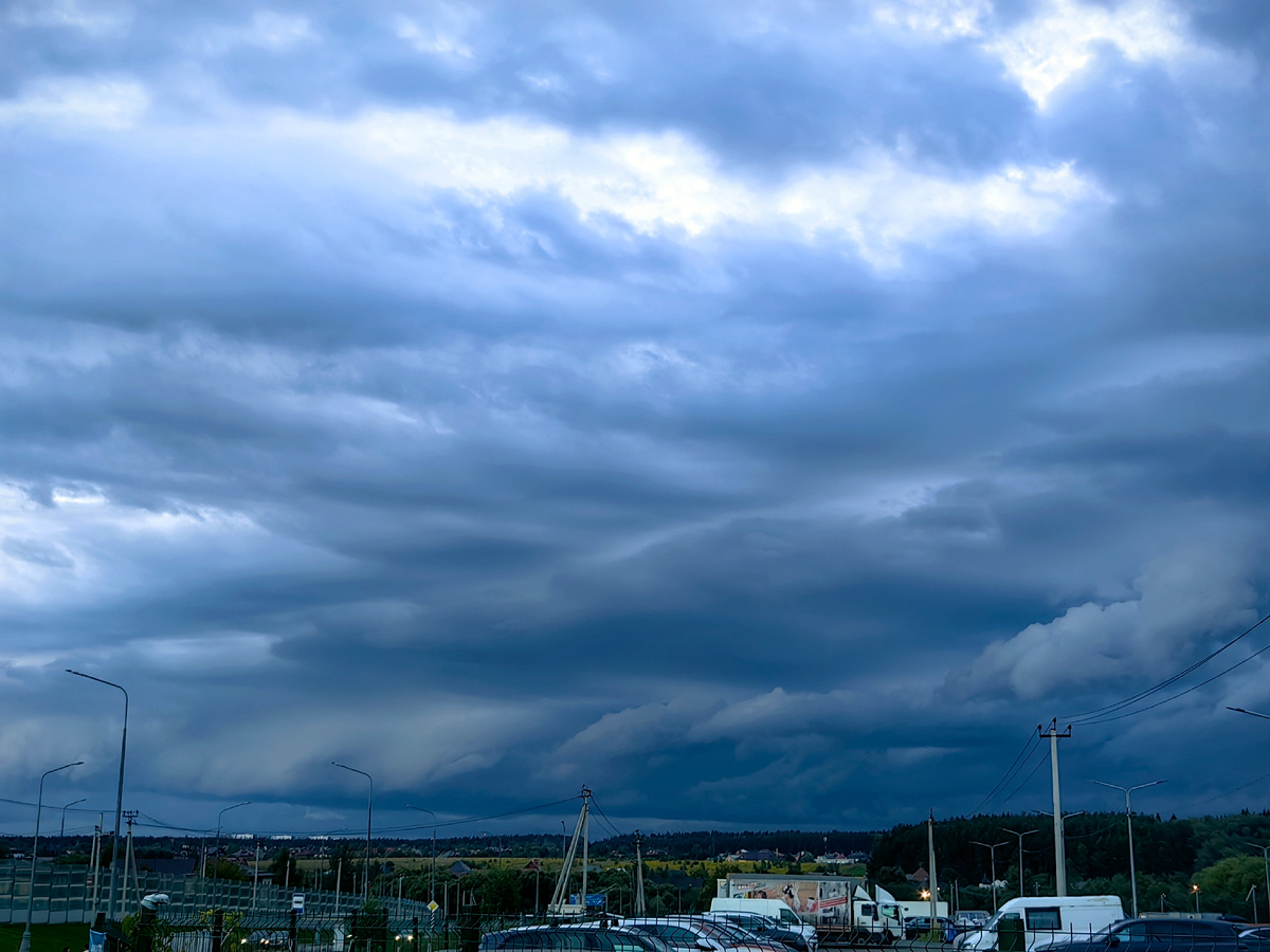 Небо над Москвой 19 августа
