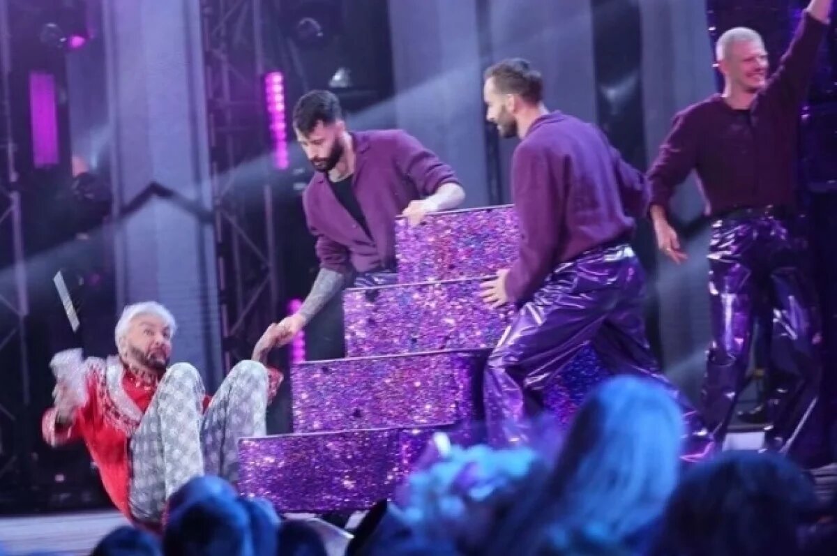    Врач Новоселов назвал сахарный диабет возможной причиной падения Киркорова