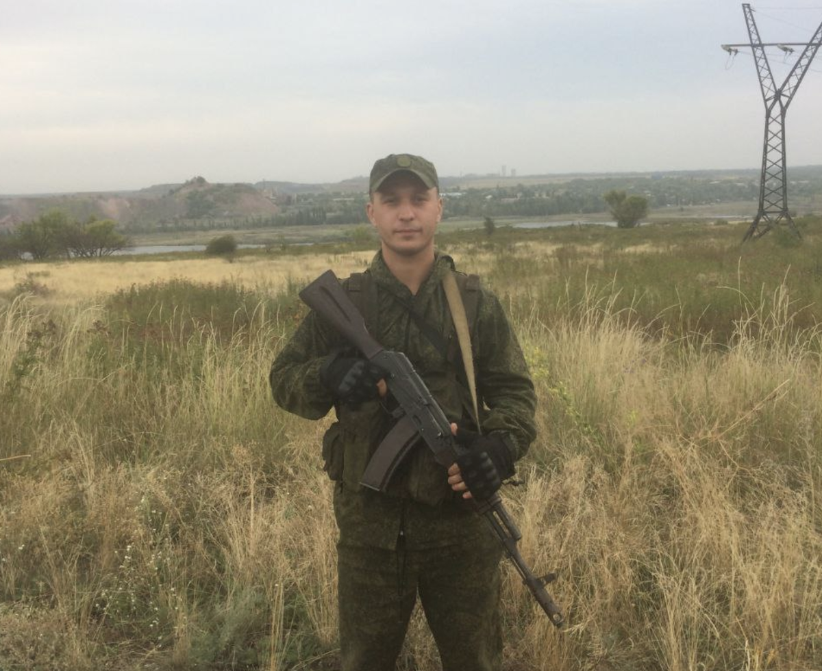     Знахарь участвует в боевых действиях в Донбассе с 2014 года. / фото из личного архива