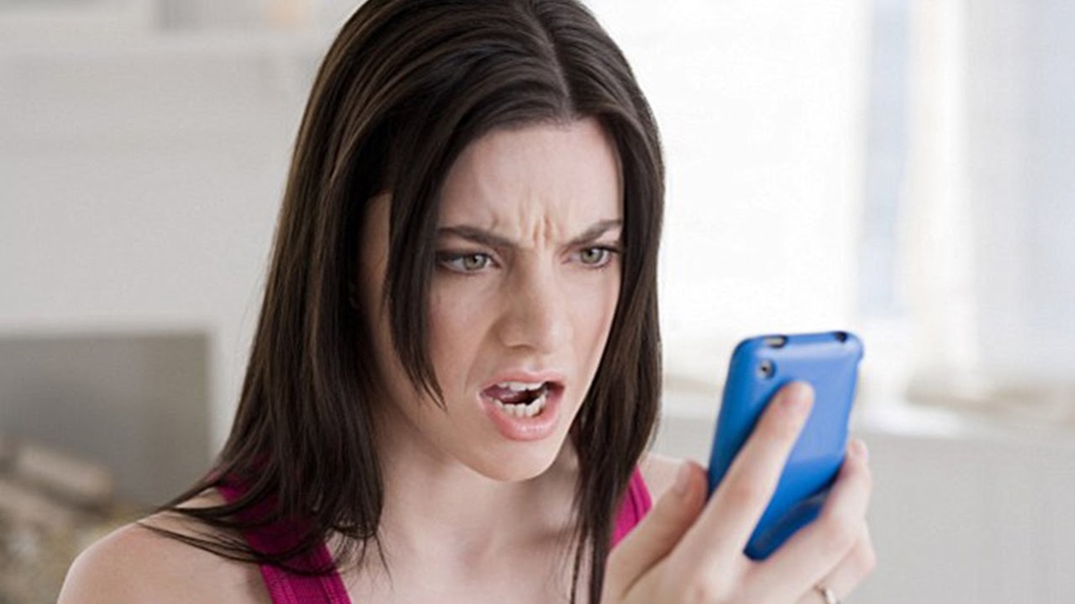 Осторожно! Микрозайм без вашего ведома: как работает афера с займом по смс