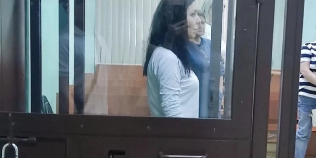 Получавшим взятки экс-сотрудникам онкодиспансера в Ижевске продлили арест