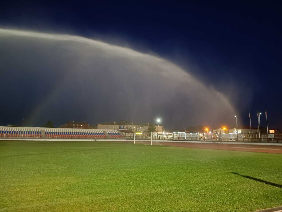 Почти ночная радуга!