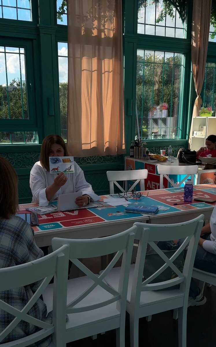 Автор книги "Мозг в форме" Елена Миронова на лекции фестиваля "Лето в Москве"