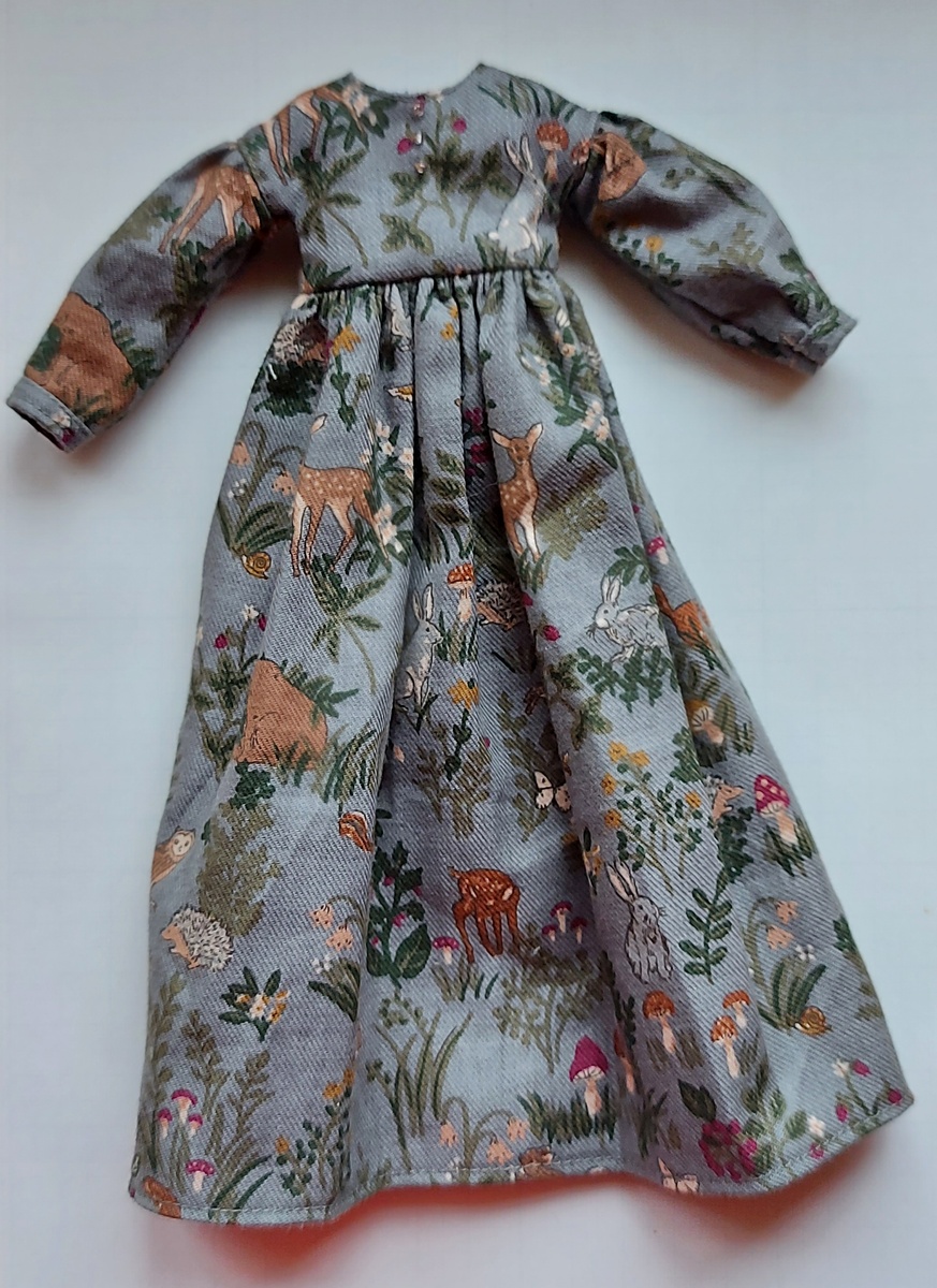 То самое кукольное платье. Фото автора канала