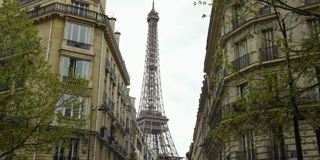 Эйфелева башня без мифов: что ждёт на самом верху