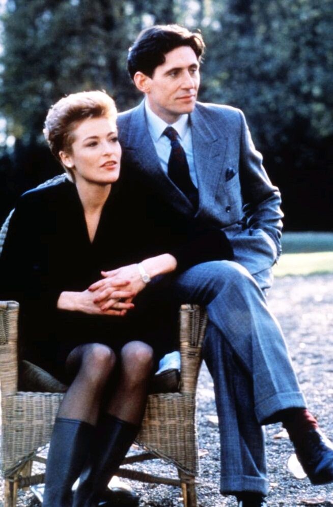 Кадр из фильма «Брильянтовые головы» (1989)