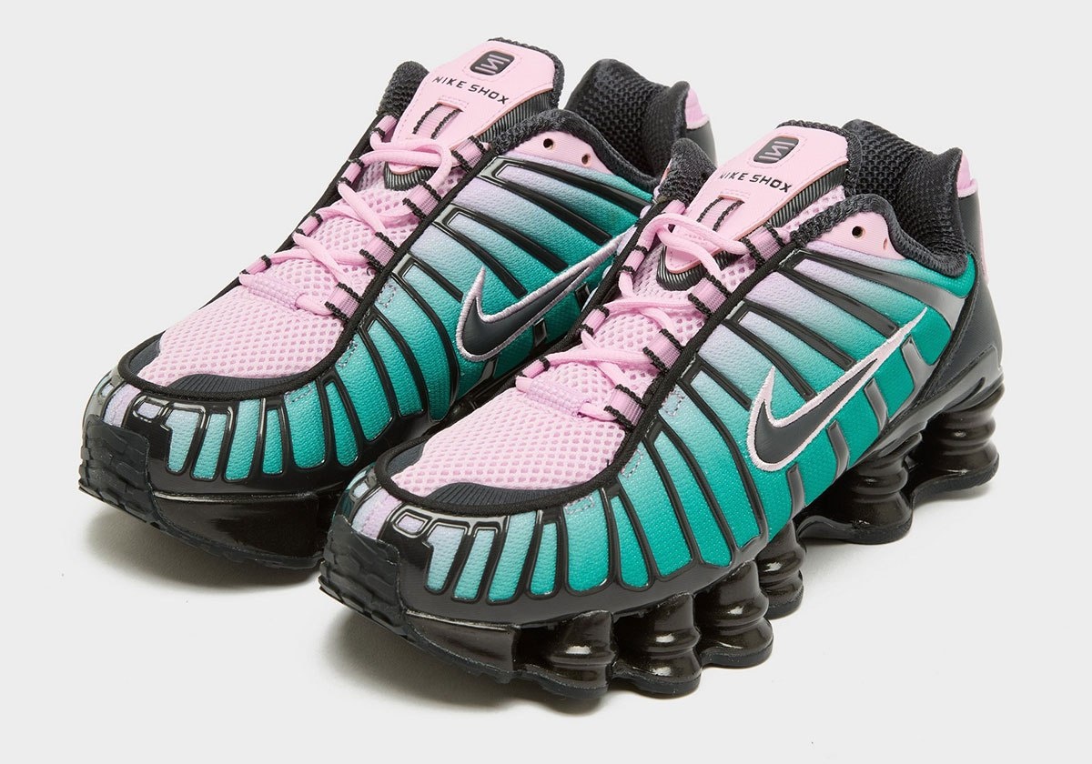 Модель: Womens Nike Shox TL
Дата релиза - 21.08.2025, SKU - IH1336-600
