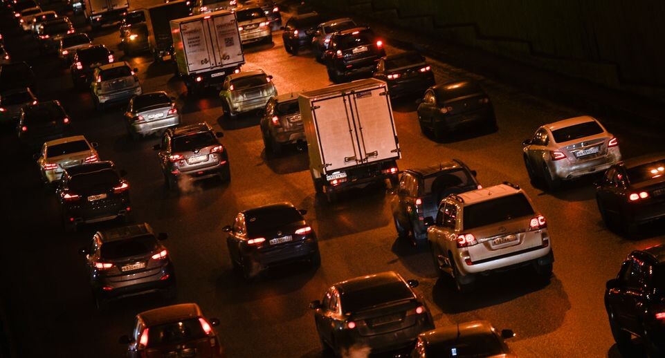    Автомобильные заторы в Москве. / Медиасток.рф