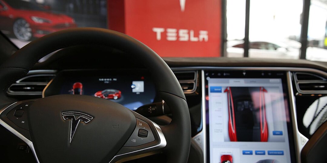 Компания Tesla попала под следствие. Во всем виноваты беспилотники