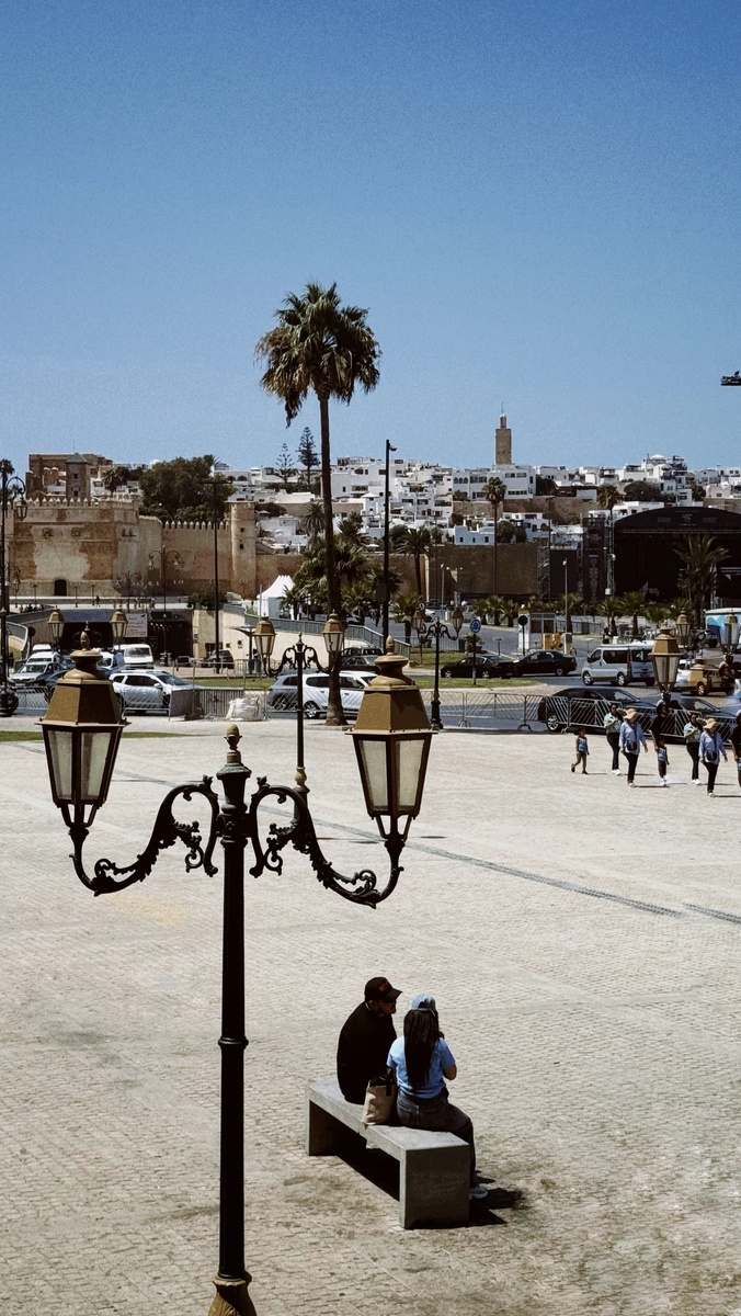Вид на белую касбу - главную достопримечательность города 