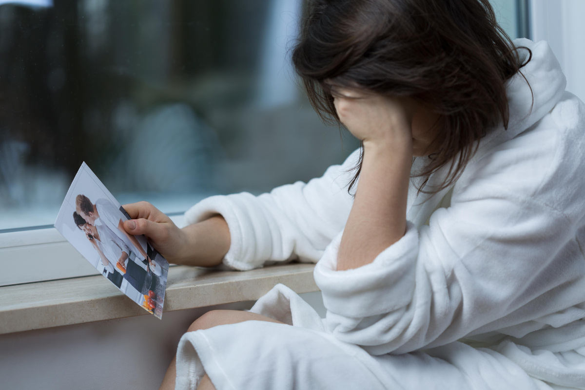 Стадии проживания горя (Источник изображения: freepik.com)