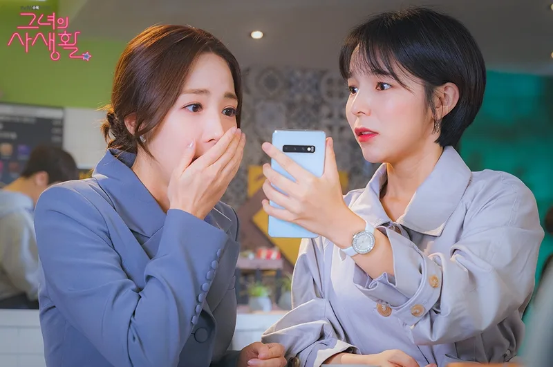 Кадр из доамы "Её личная жизнь"