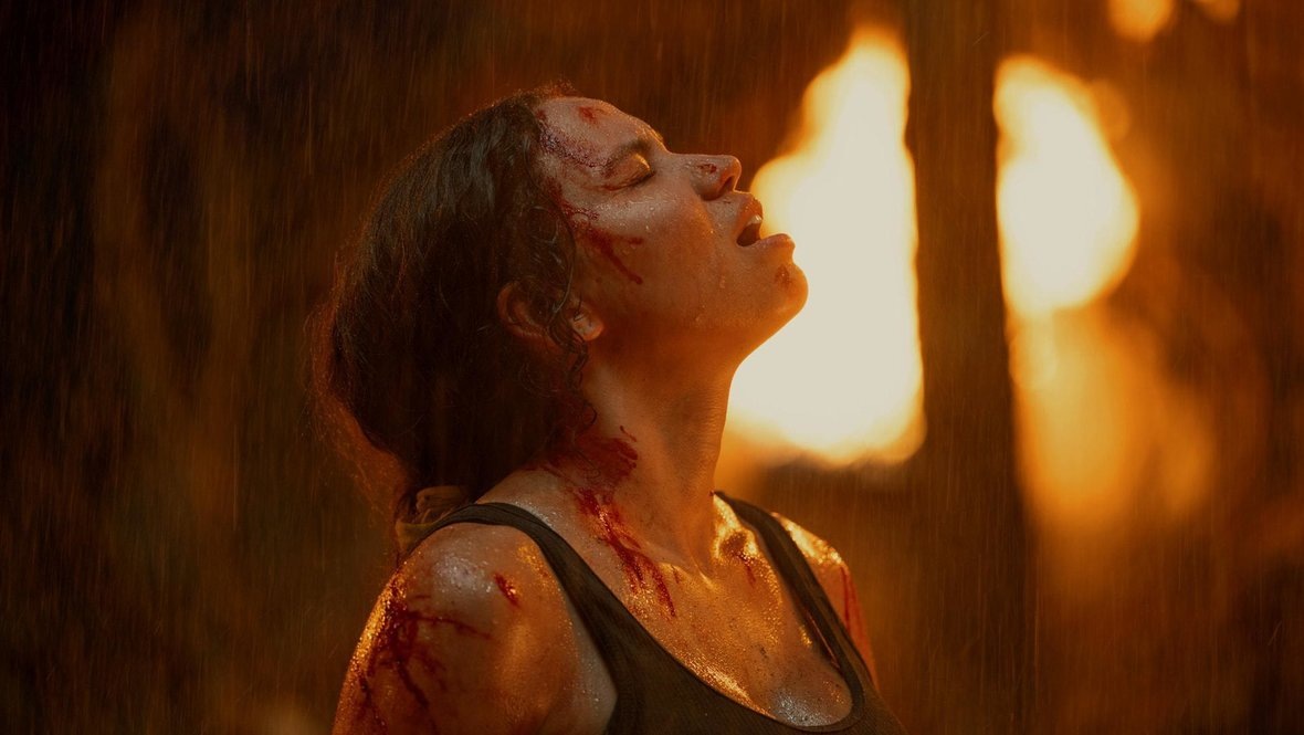    Кадр из сериала «Дым», создатель Деннис Лихейн, создатель Деннис Лихейн, режиссер Кари Скогланд, Apple TV+