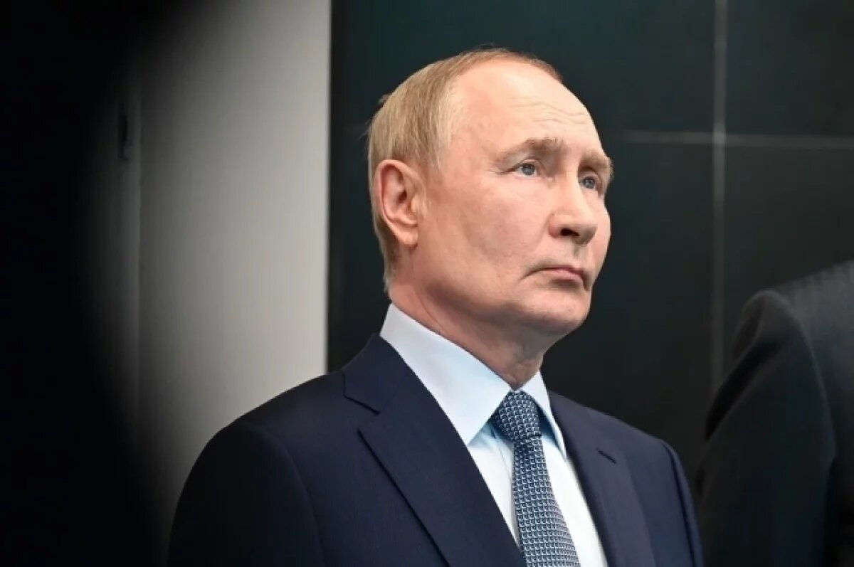    В Госдуме назвали визит Путина в ядерный центр в Сарове сигналом Западу