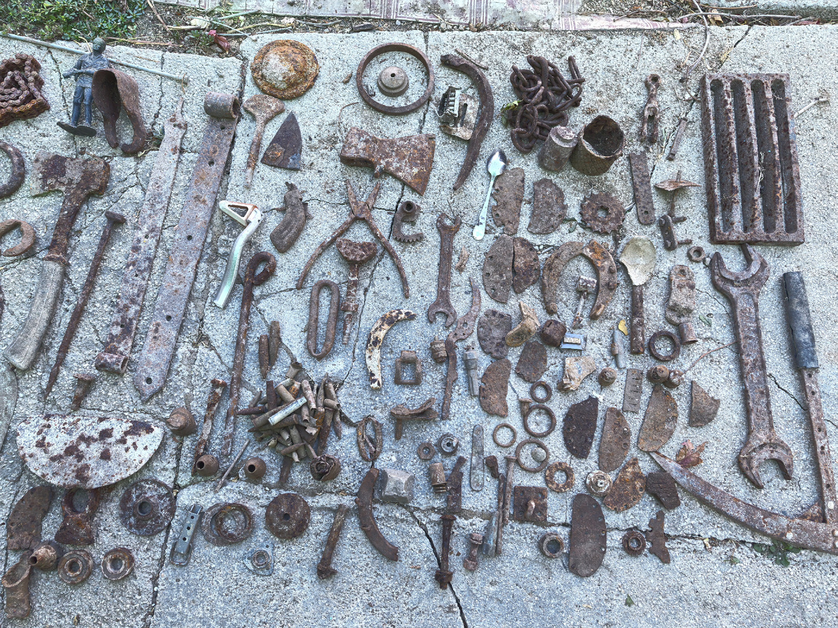 Чуть поближе справа