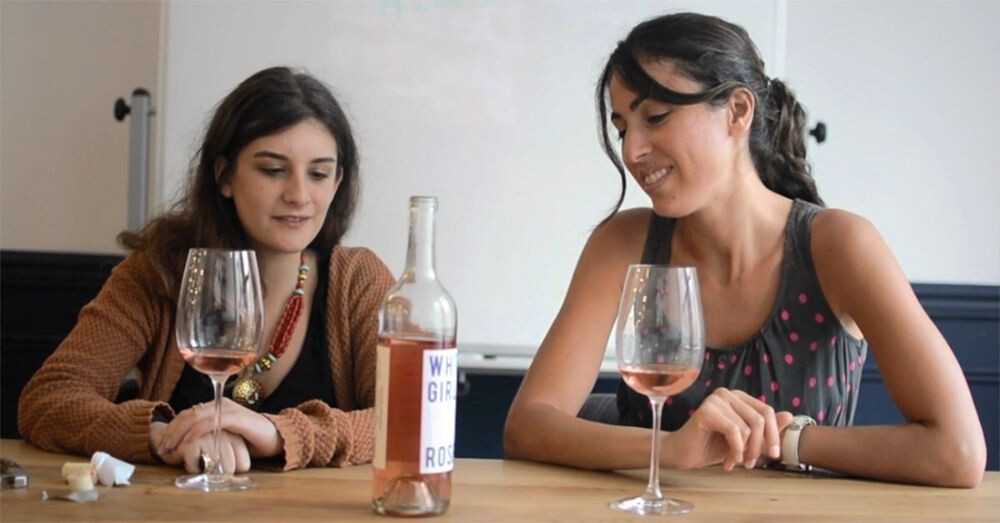 Предпочла алкоголь материнским обязанностям