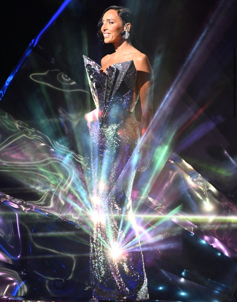 Алсу на фестивале «Новая волна», фото: KP.RU