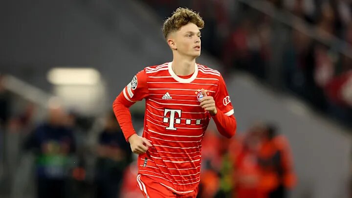 ...в рядах "Баварии"...