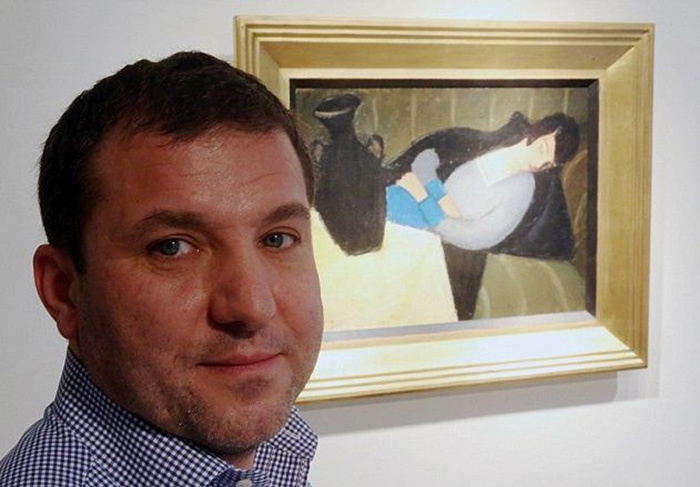 Гергей Барки со вновь обретённым шедевром.