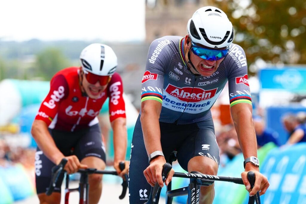    Матье ван дер Пул и Арно Де Ли. Фото: Sprint cycling