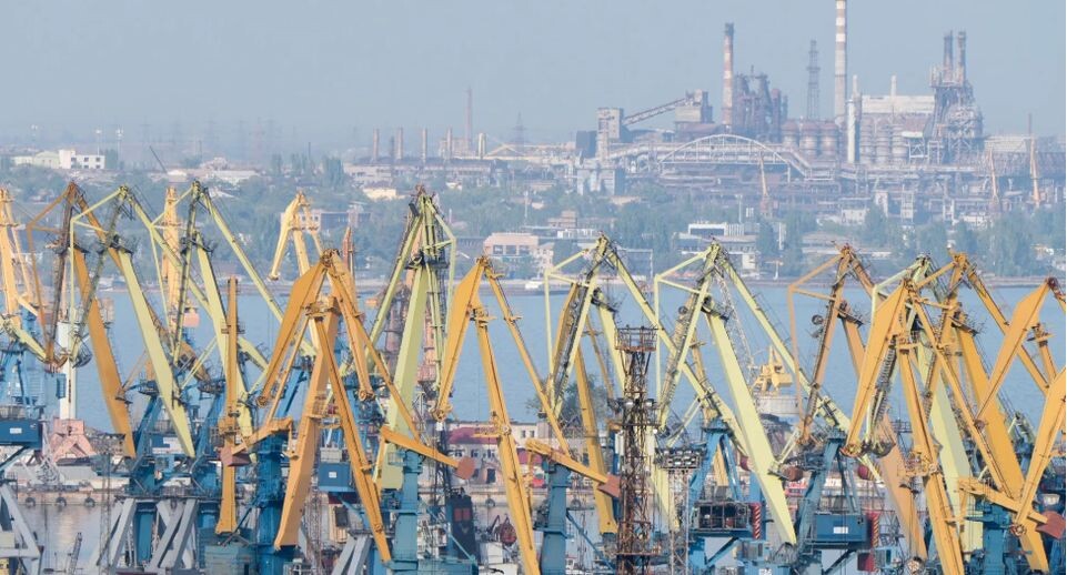 Морские порты Мариуполь и Бердянск открыли для захода иностранных судов