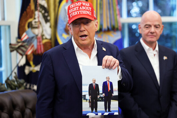    Jonathan Ernst/Reuters