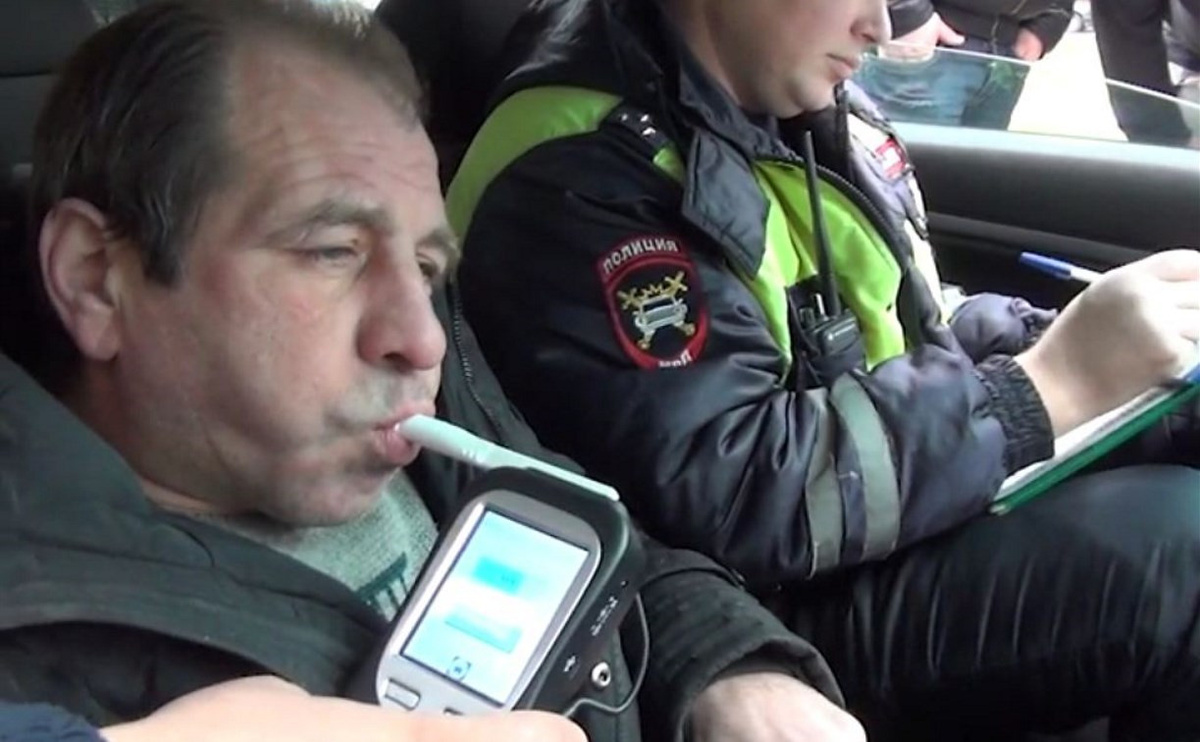 Фото заимствовано - https://myslo.ru/news/criminal/2018-12-10-za-vyhodnye-34-tulyaka-seli-za-rul-v-netrezvom-sostoyanii