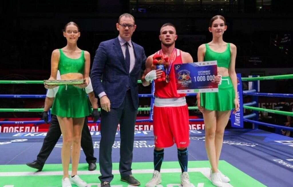    Боксёр из Кашина Ильи Куликов — бронзовый призёр чемпионата России (источник изображения) News Express Team