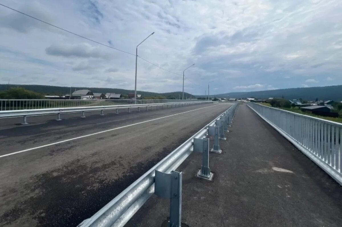    Новый мост через Олху открыли в Шелеховском районе Иркутской области