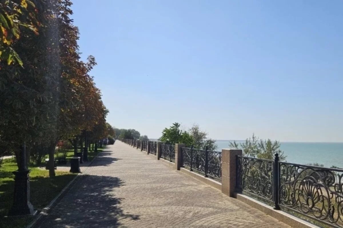    Обновленная набережная Ейска.