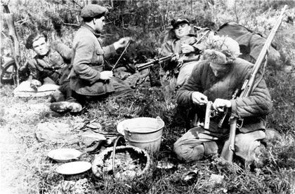 Спецгруппа НКВД Соколова. На переднем плане – Алексей Соколов