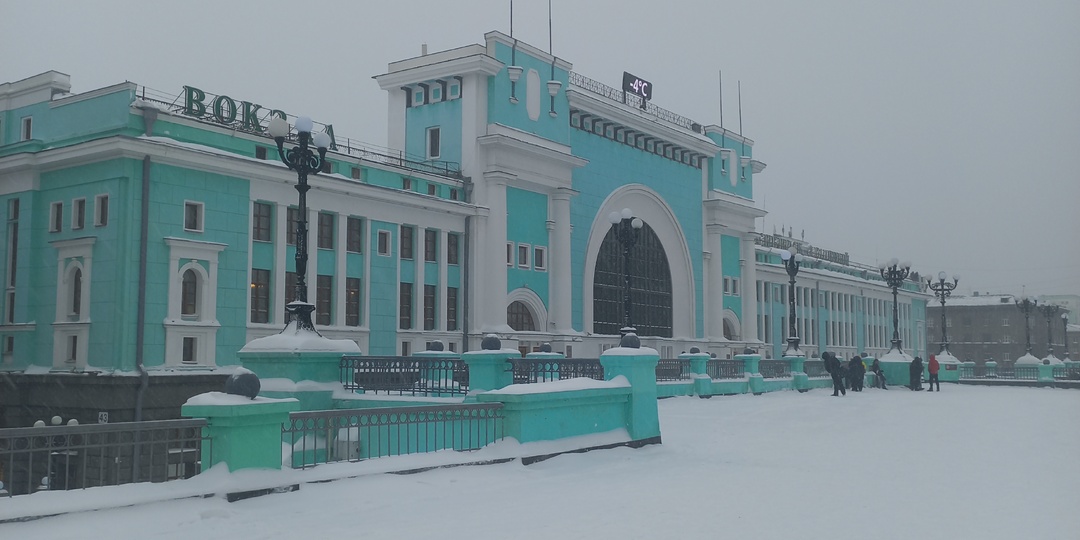 Величие и позор привокзальной площади. Прогулка по Новосибирску