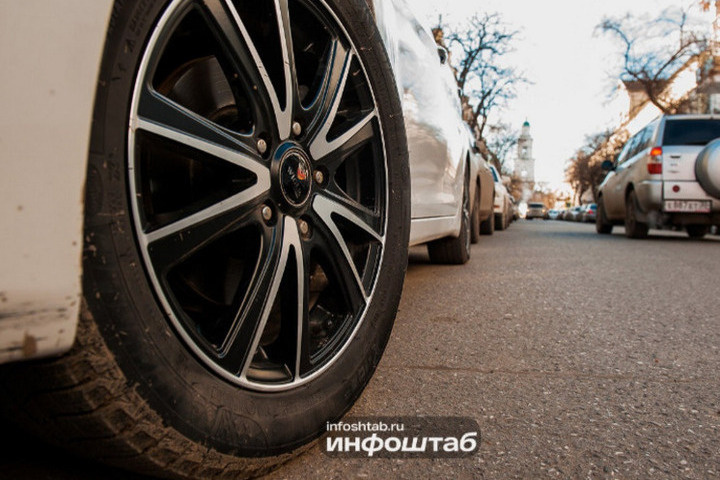 Нововведение для водителей: ГАИ сможет временно лишать прав после визита к врачу