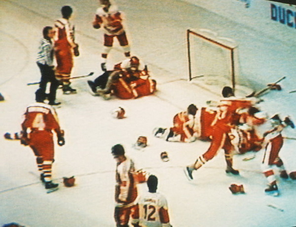 У хоккейных схваток тоже есть свои корни