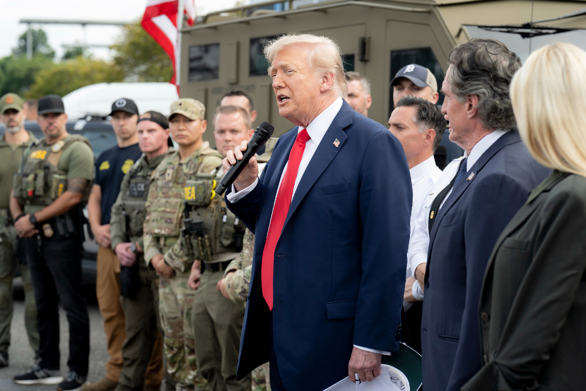 Tia Dufour\Dhs\Keystone Press Agency\Global Look Press