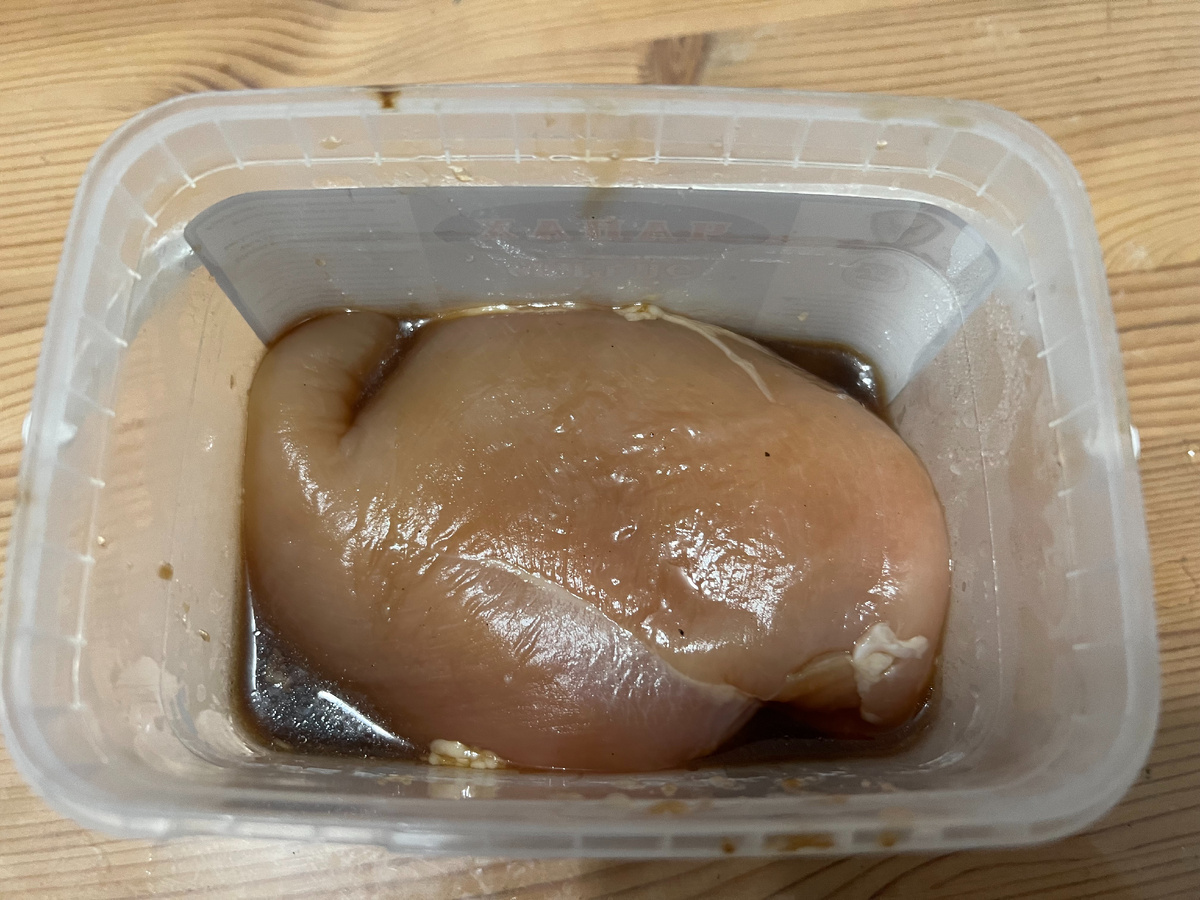 Мариную  мясо