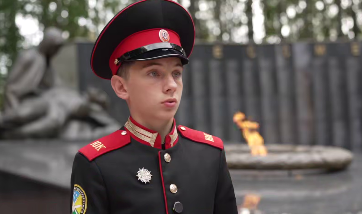    Росмолодежь включила в ролик о Дне Государственного флага участников из Югры