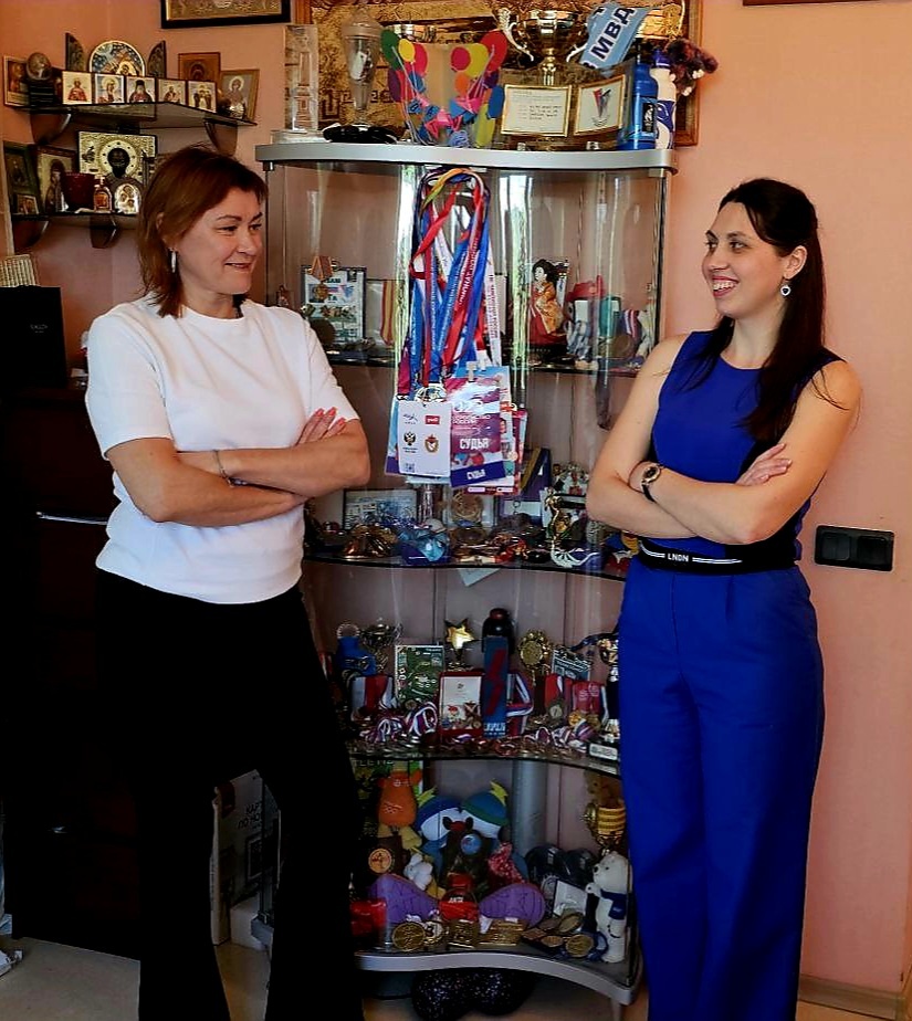 Рядом четырехкратная чемпионка мира