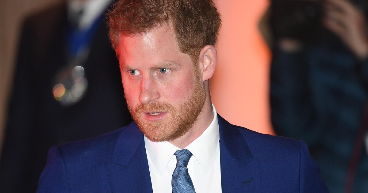 Принц Гарри, что называется, "мать родную продал". 