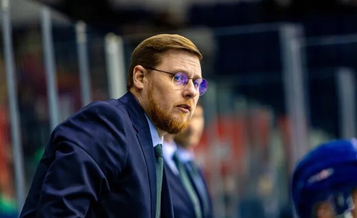 Олег Обуховский.