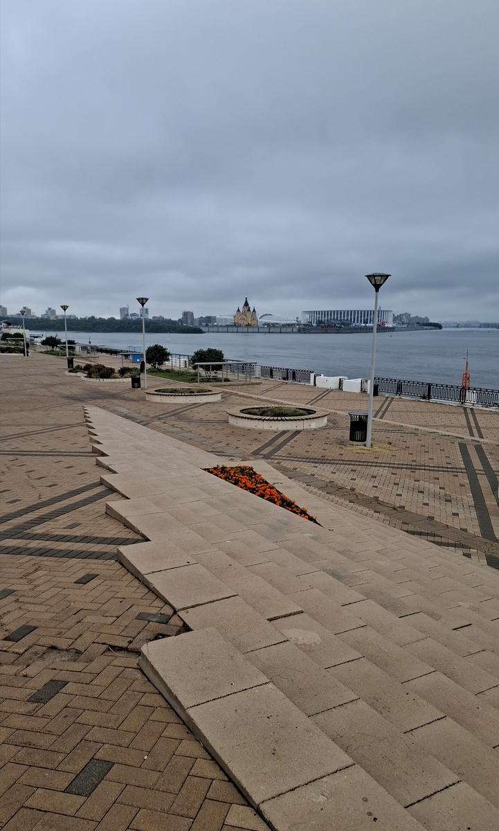 Отправление с Нижне-Волжской набережной 